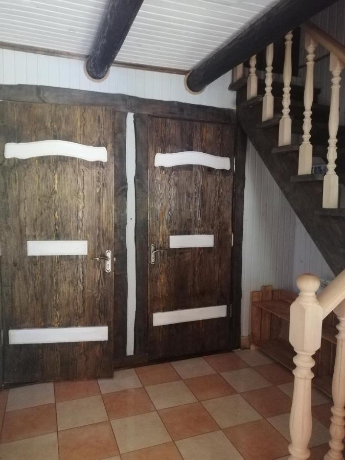 Villa 7+Я Verkhovyna Exterior foto